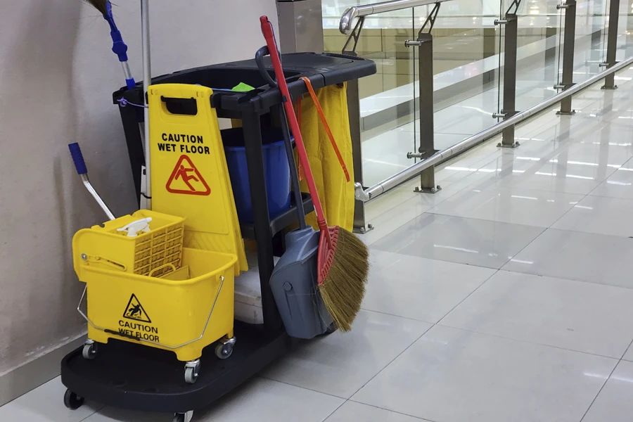 Commercial Cleaning Commercial Cleaning